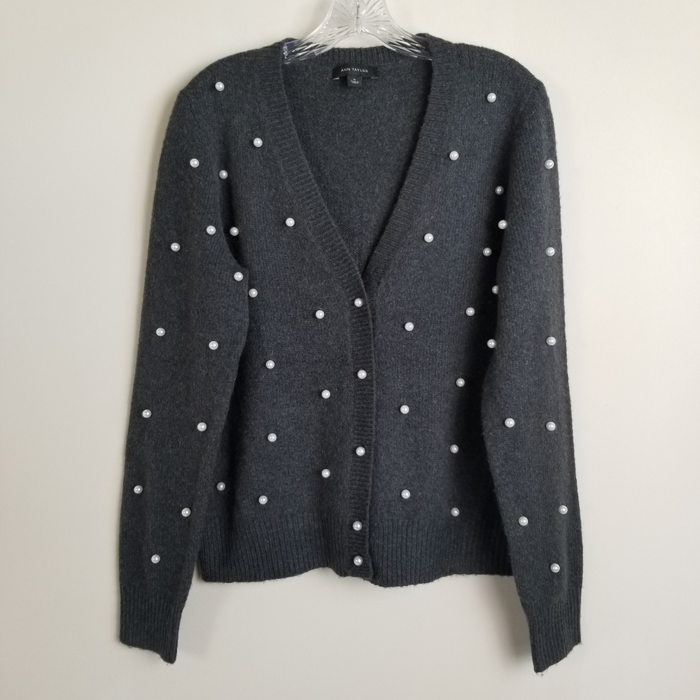 Ann Taylor Wool Blend Faux Pearl V-Neck Cardiagan Sweater Medium